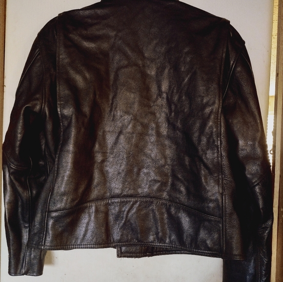 Men's Leather Jacket - Picture 3 of 5
